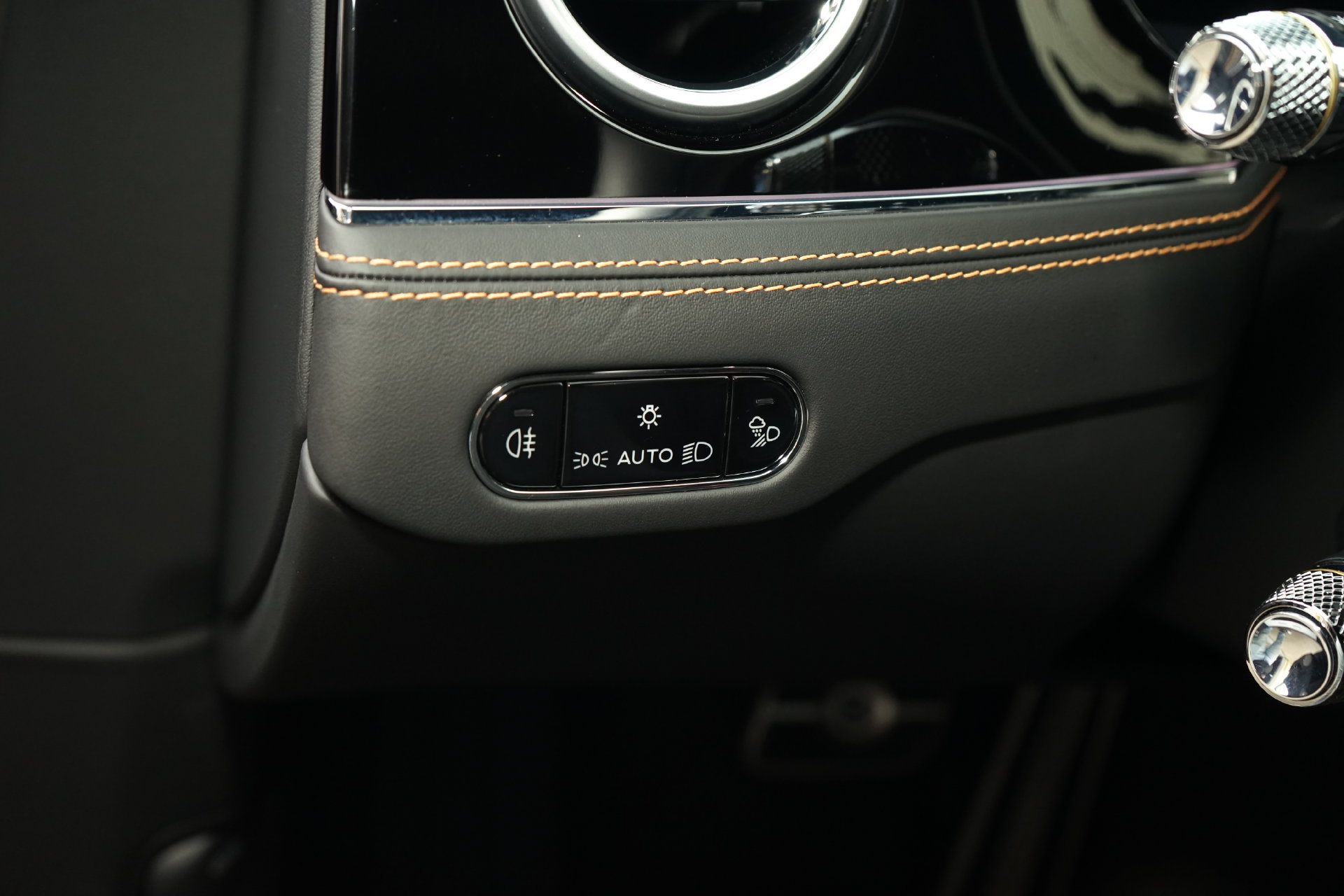 Used 2026 Bentley Flying Spur Azure AWD/4WD image 32