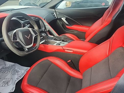 Used 2019 Chevrolet Corvette Grand Sport RWD image 2