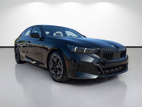 New 2026 BMW 530i w/ M Sport Package image 1