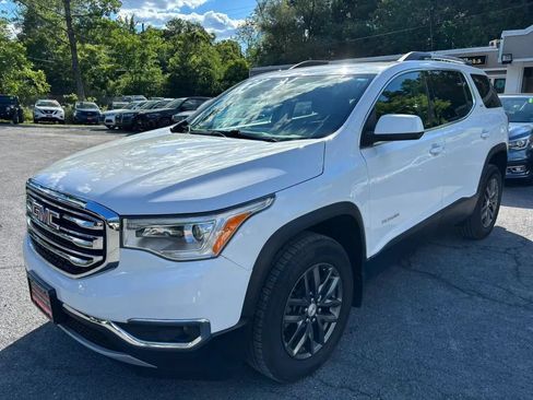 Used 2018 GMC Acadia SLT AWD/4WD image 4