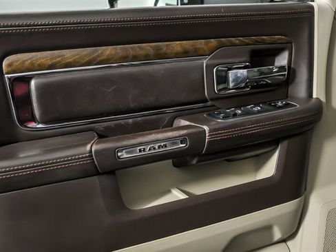 Used 2018 RAM 3500 Laramie Longhorn w/ Longhorn Southfork Package image 17