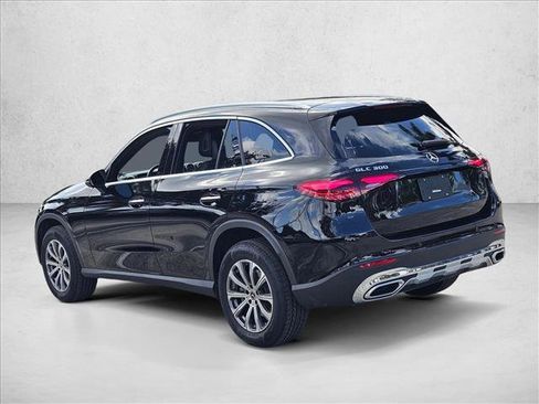 Used 2026 Mercedes-Benz GLC 300 image 8