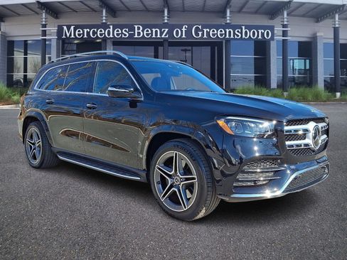 Certified 2023 Mercedes-Benz GLS 450 4MATIC image 3