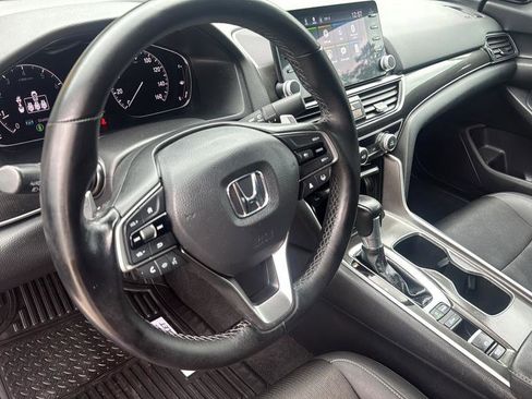Used 2022 Honda Accord Sport image 14