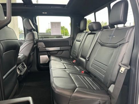 Used 2025 Ford F250 Platinum AWD/4WD image 15