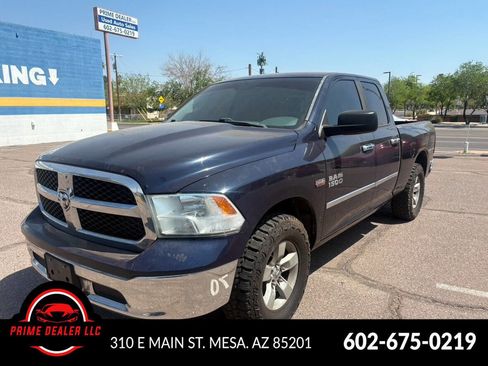 Used 2013 RAM 1500 Classic SLT image 1