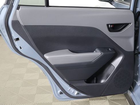 Used 2024 Subaru Crosstrek 2.0i Premium image 25