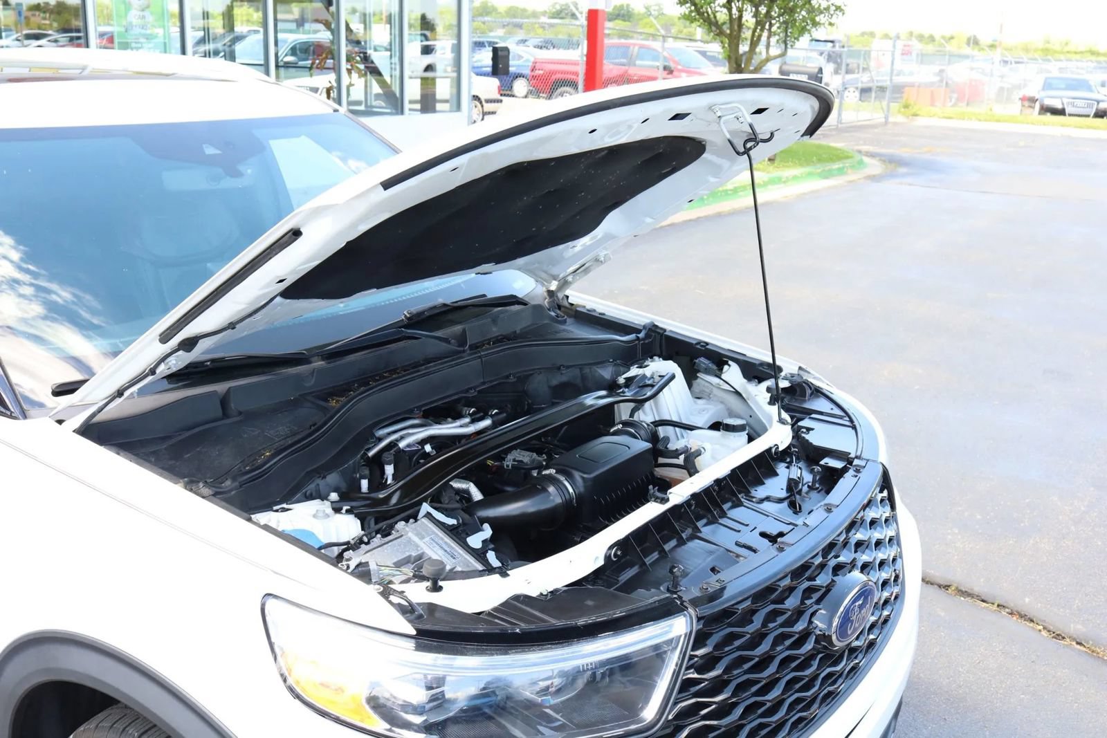 Used 2020 Ford Explorer Platinum w/ Premium Technology Package AWD/4WD image 58