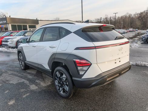 Used 2024 Hyundai Kona SEL w/ Convenience Package image 13