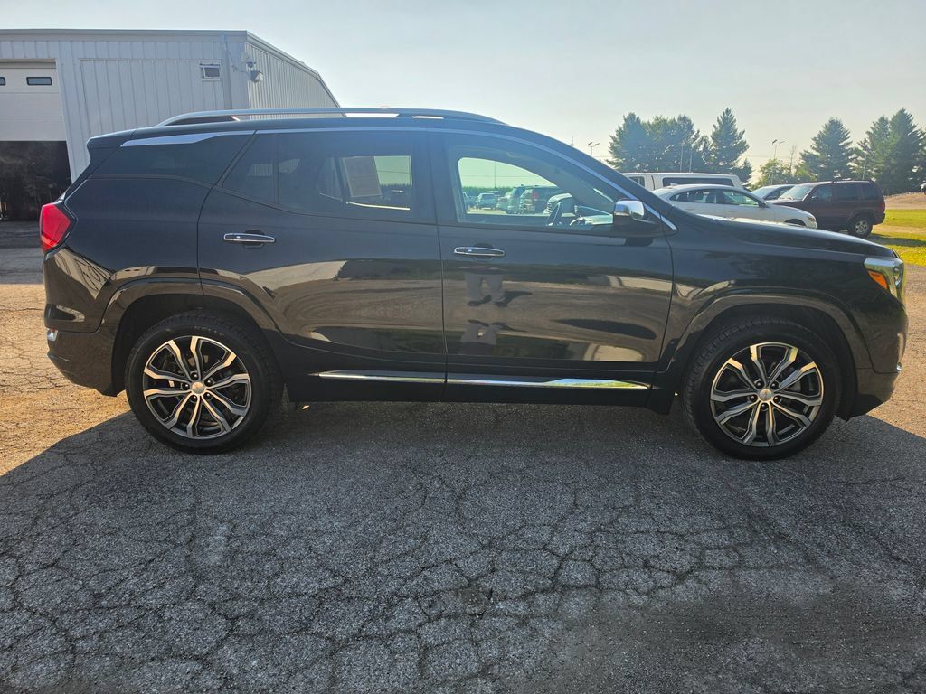 Used 2018 GMC Terrain Denali AWD/4WD image 6