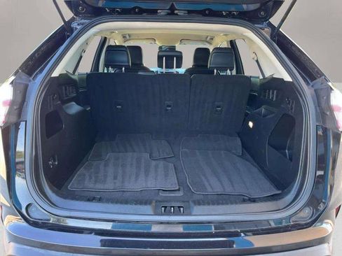 Used 2020 Ford Edge SEL image 21
