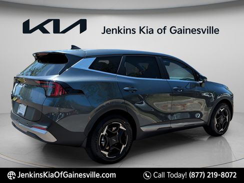 New 2026 Kia Sportage EX image 3