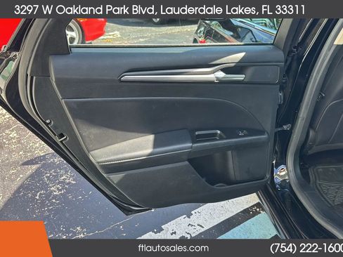 Used 2017 Ford Fusion Titanium image 20