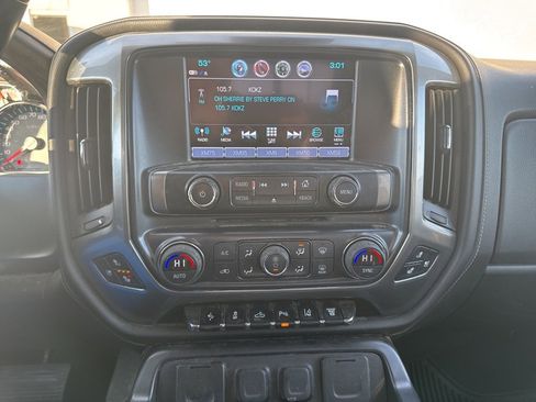 Used 2019 Chevrolet Silverado 3500 LTZ w/ Duramax Plus Package image 17