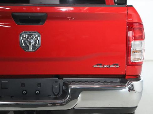 Used 2024 RAM 3500 Tradesman w/ Chrome Appearance Group AWD/4WD image 45