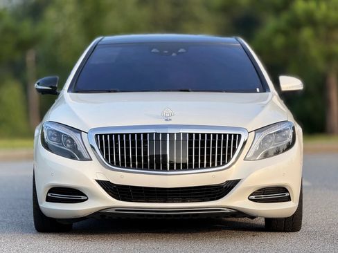 Used 2016 Mercedes-Benz Maybach S 600 image 3