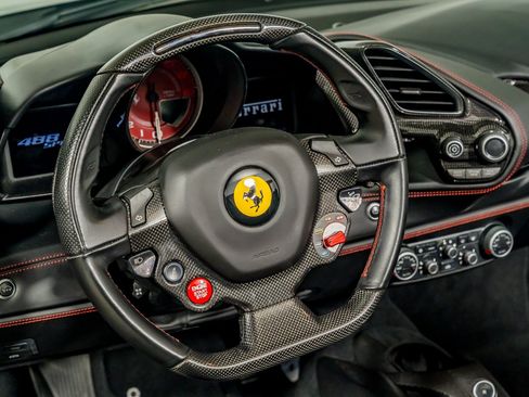 Used 2018 Ferrari 488 Spider RWD image 31