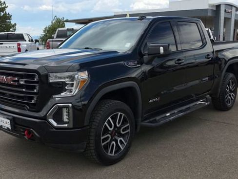 Used 2019 GMC Sierra 1500 AT4 w/ AT4 Premium Package AWD/4WD image 4
