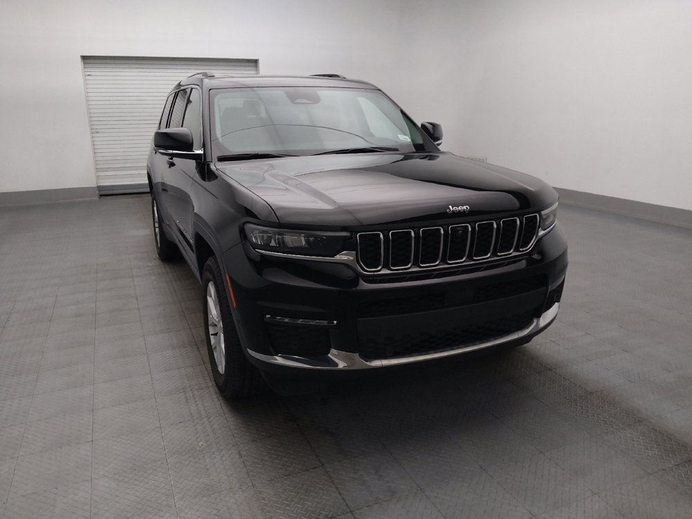 Used 2023 Jeep Grand Cherokee L Limited w/ Luxury Tech Group II RWD image 14