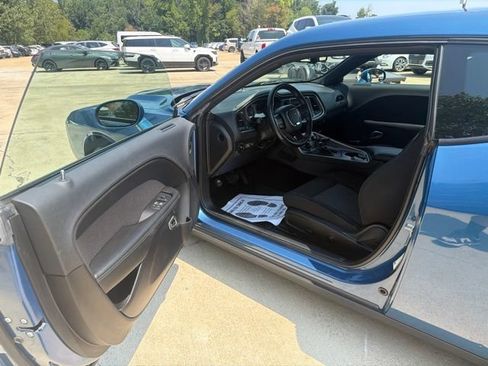 Used 2020 Dodge Challenger SXT w/ Blacktop Package RWD image 11
