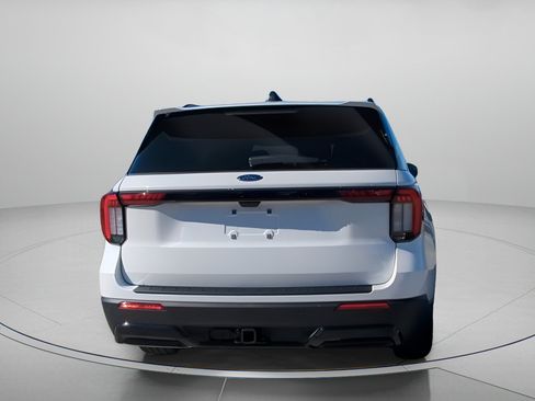 New 2026 Ford Explorer ST-Line w/ ST-Line Street Pack image 27