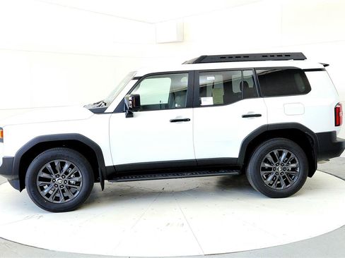 New 2026 Toyota Land Cruiser w/ Premium Package AWD/4WD image 3
