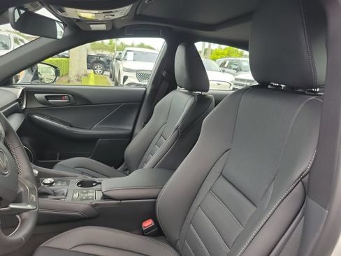 Used 2026 Lexus IS 350 F Sport w/ Technology Package RWD image 10