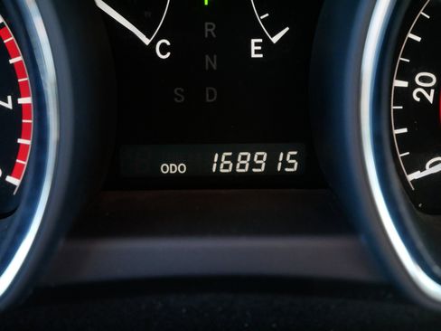 Used 2011 Toyota Highlander 2WD w/ Cold Weather Pkg image 21