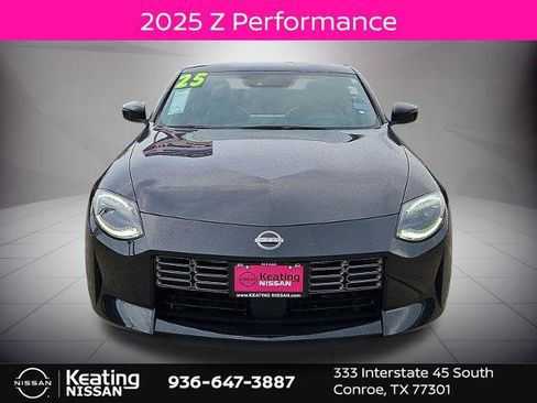 Certified 2025 Nissan Z Performance w/ Floor Mat Package RWD image 2