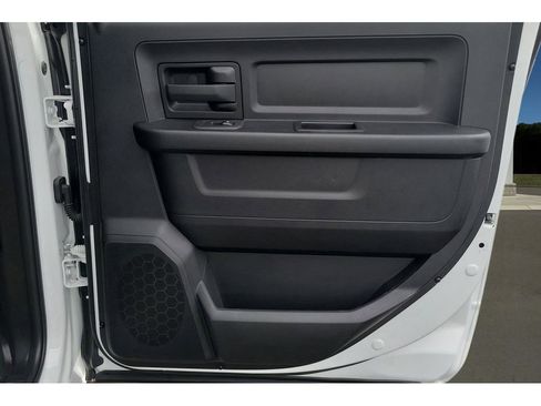 New 2025 RAM 5500 Tradesman AWD/4WD image 32