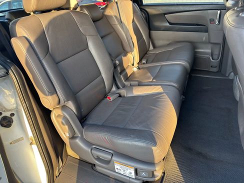 Used 2014 Honda Odyssey EX-L image 10