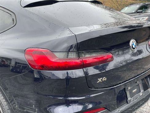 Used 2019 BMW X4 M40i w/ Executive Package image 11