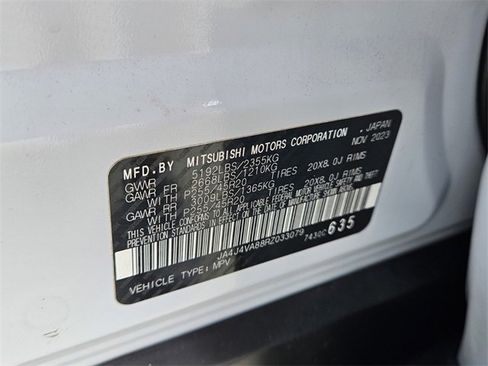 Used 2024 Mitsubishi Outlander SE Black Edition image 20