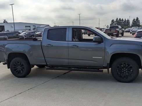 Used 2022 GMC Canyon Elevation w/ Elevation Premium Package AWD/4WD image 2