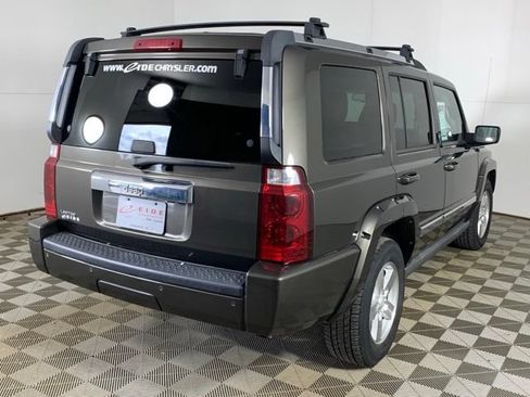 Used 2006 Jeep Commander Limited RWD image 14