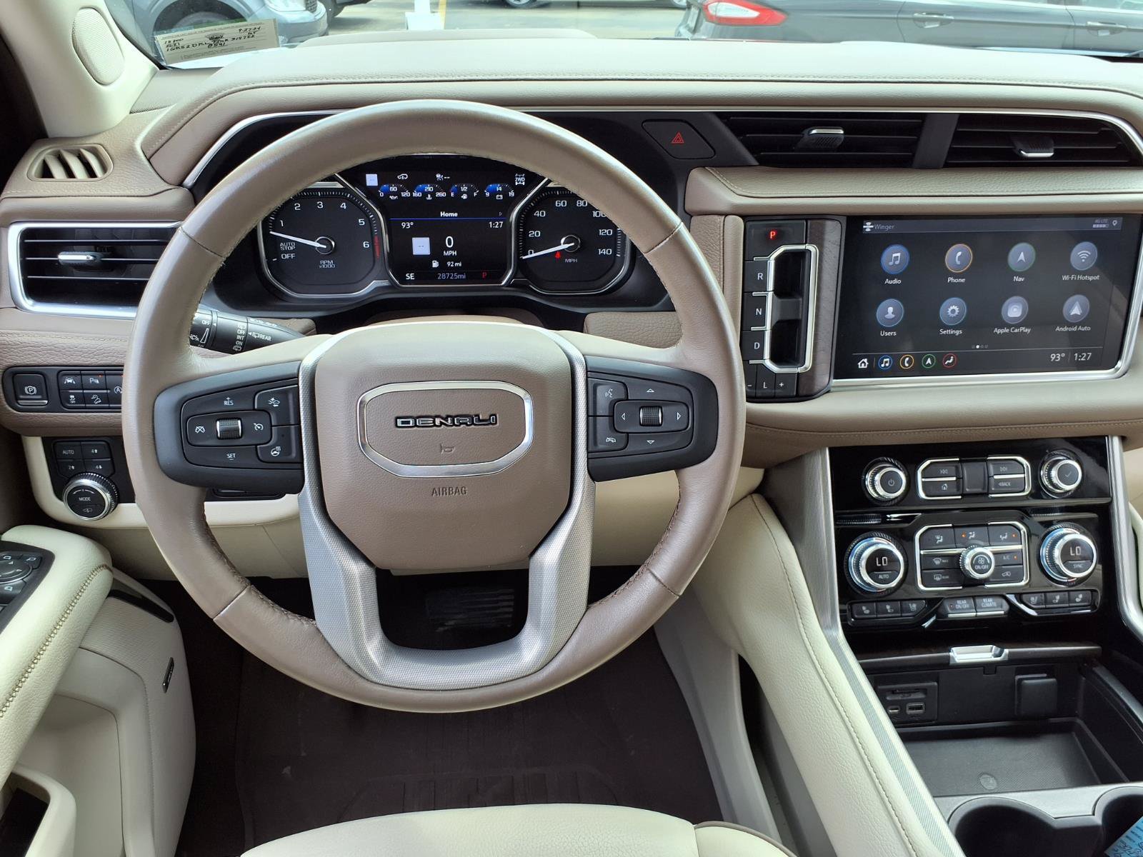 Used 2021 GMC Yukon Denali w/ Denali Ultimate Package AWD/4WD image 14