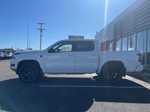 New 2026 Nissan Frontier SV image 18