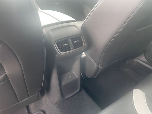 Used 2024 Buick Envision Sport Touring image 24