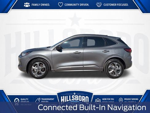 Used 2023 Ford Escape ST-Line w/ Tech Pack #1 FWD image 11