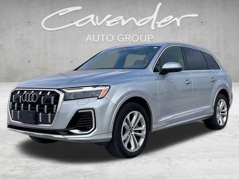 Used 2025 Audi Q7 3.0T Premium Plus AWD/4WD image 1