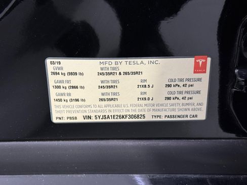 Used 2019 Tesla Model S 100D image 46