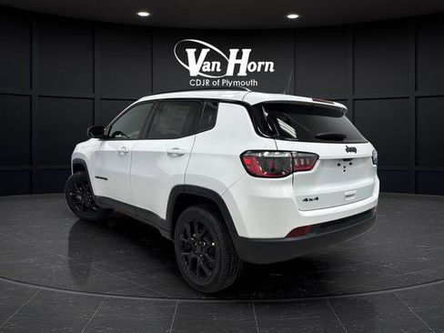 New 2026 Jeep Compass Latitude AWD/4WD image 5