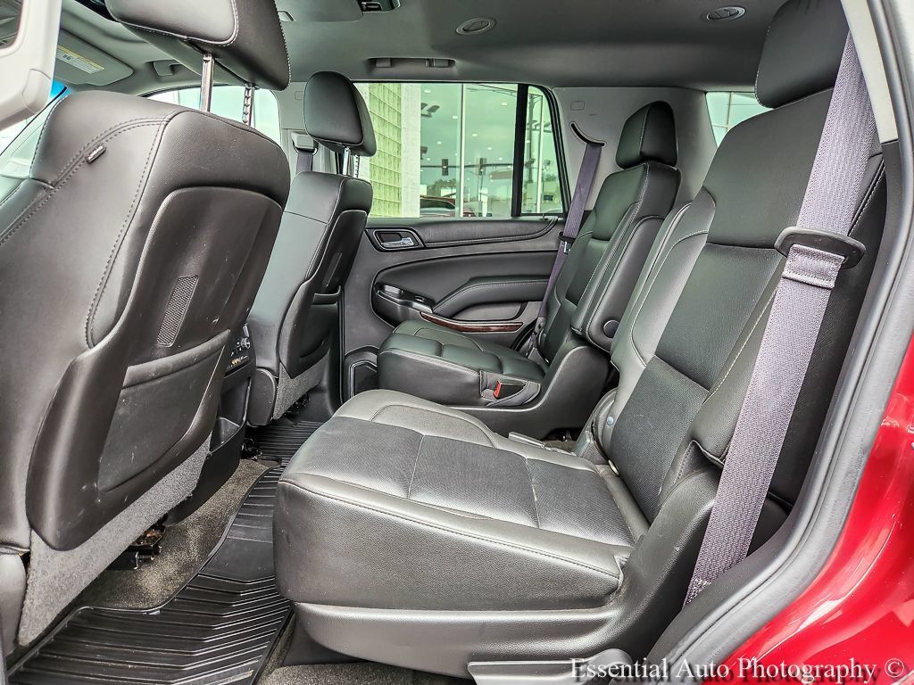 Used 2016 GMC Yukon SLT w/ Open Road Package AWD/4WD image 11
