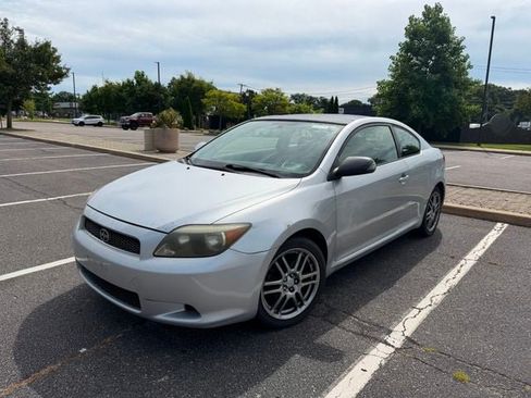 Used 2005 Scion tC FWD image 1