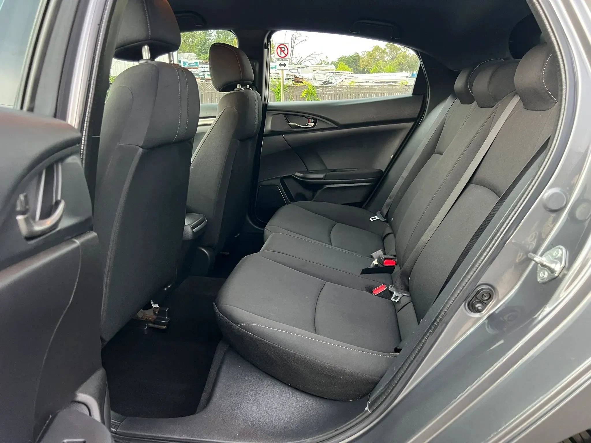 Used 2017 Honda Civic Sport image 18