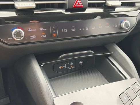 New 2027 Kia Sportage S FWD image 19