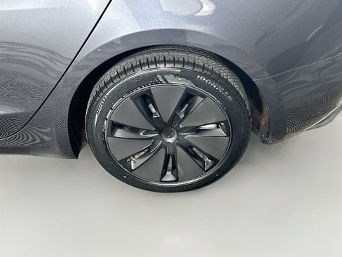 Used 2025 Tesla Model 3 Long Range RWD image 11