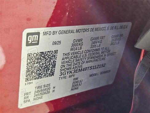 New 2026 Cadillac Optiq Sport 1 w/ LPO, Floor Liner Package image 31