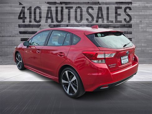 Used 2017 Subaru Impreza 2.0i Sport w/ Popular Package #4 AWD/4WD image 8
