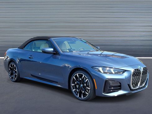 New 2026 BMW 430i Convertible w/ M Sport Package image 2